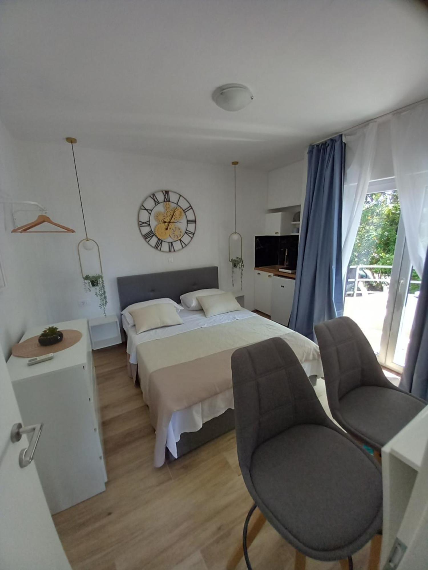 Gostinjska kuća Barko Hvar Town